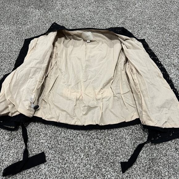 Ann Taylor LOFT Black Eyelet Lined 100% Cotton Blazer Belted, Size 12 - Picture 6 of 9